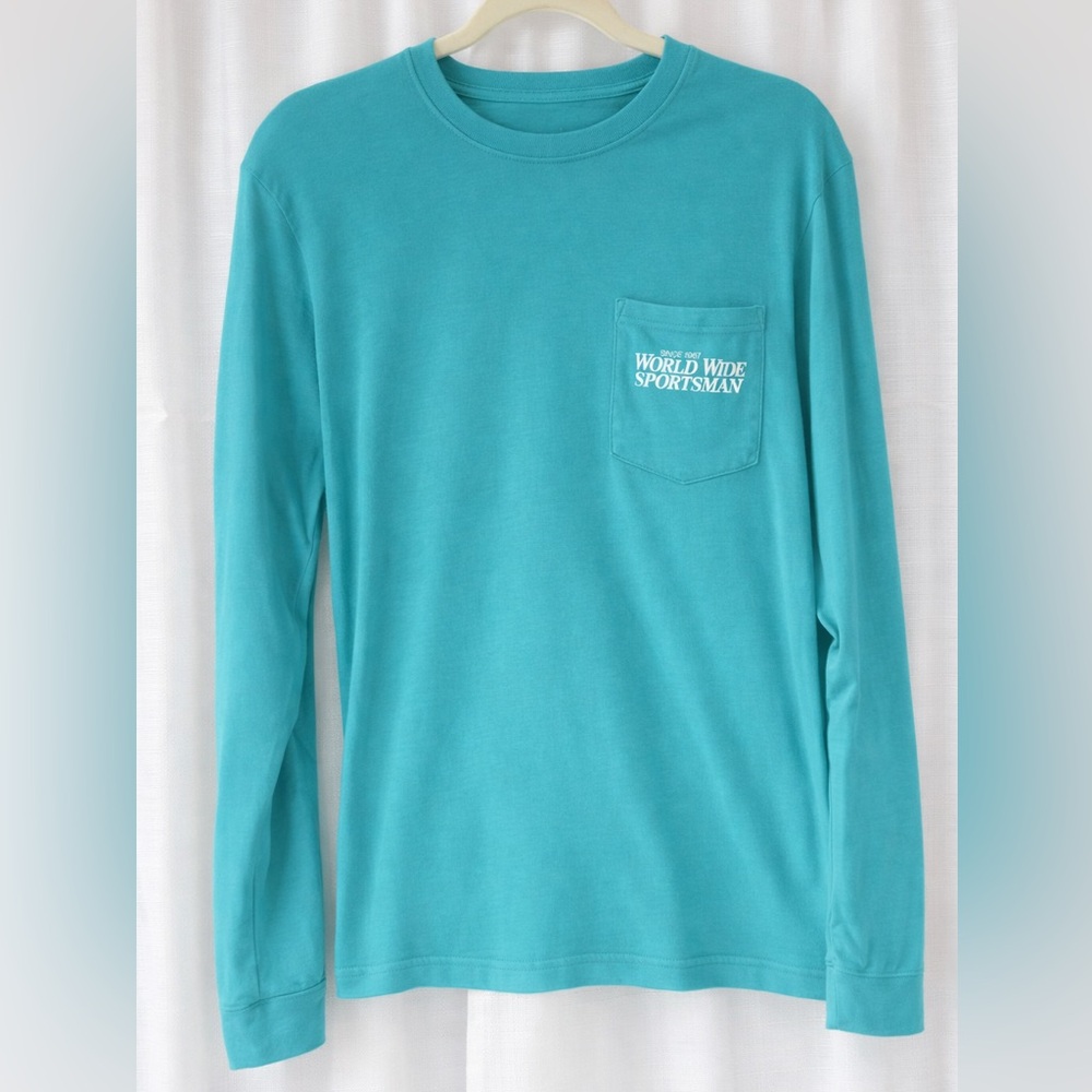 World Wide Sportsman long-sleeve pocket t-shirt in a teal/aqua color. Sz Small